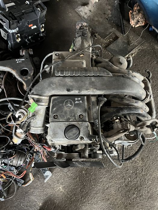 Двигатель и акпп 604 мерседес 210