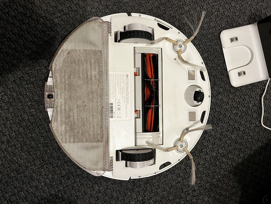 Mi Robot Vacuum-Mop Essential