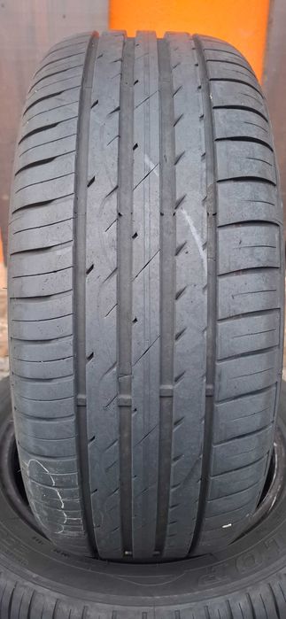 2бр. 205/55/16 Dunlop 6.8mm грайфер, дот 22г. Безплатен монтаж