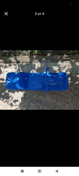 Люлеещо конче little tikes синьо.