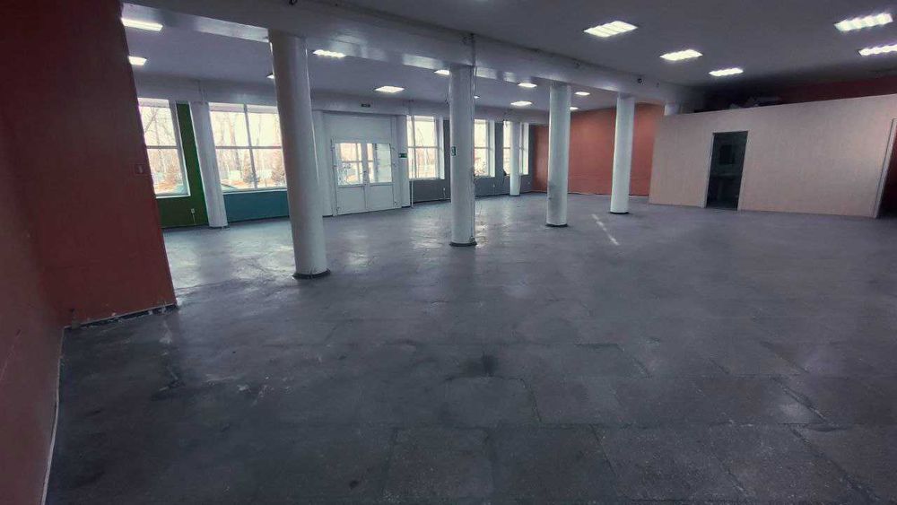 Продам магазин 200 кв.м.