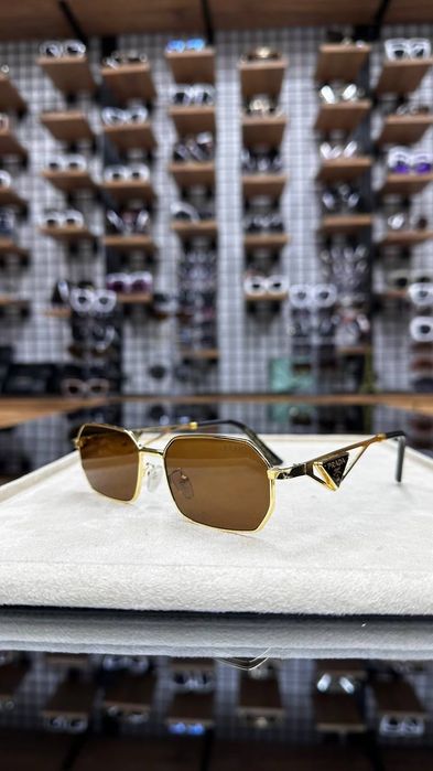 Дамски слънчеви очила