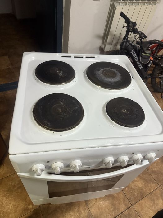 Электронный плита