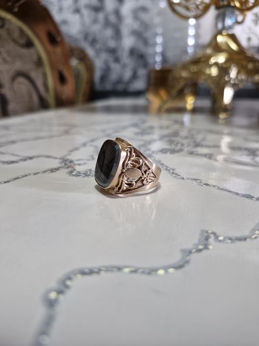 Продается золотая печатка