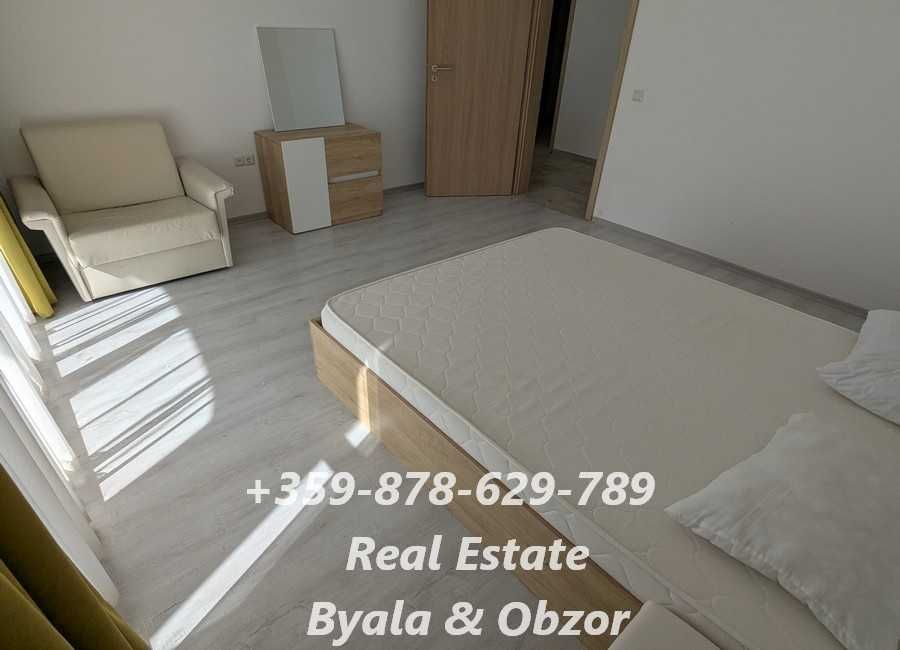 Продава се Тристаен апартамент в Бяла - 105 кв.м за 1158 €/кв.м - Снимка #16
