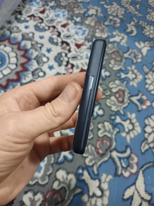 Nokia 6300 black sotladi