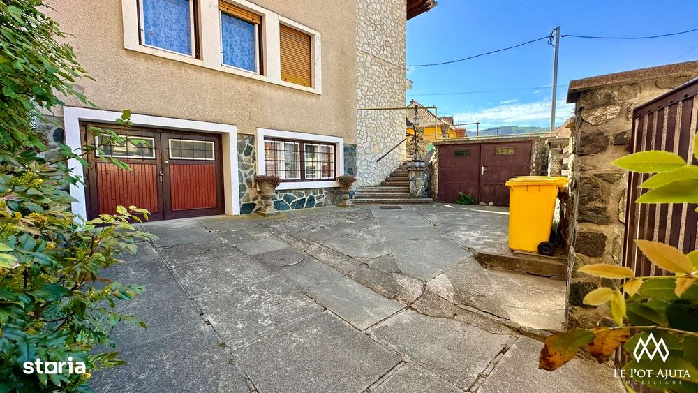 Casă tip duplex/parter de vânzare , garaj, Strada Bailor, Cisnădie