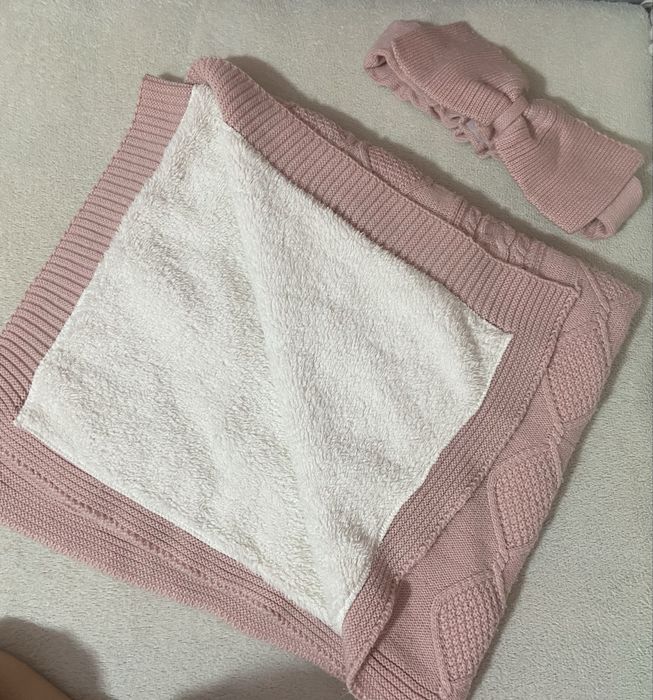 Теплый комплект с пледом