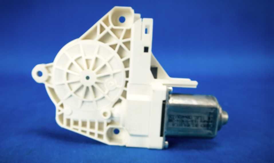 Отличен Мотор за стъклоповдигач 8K0959811A