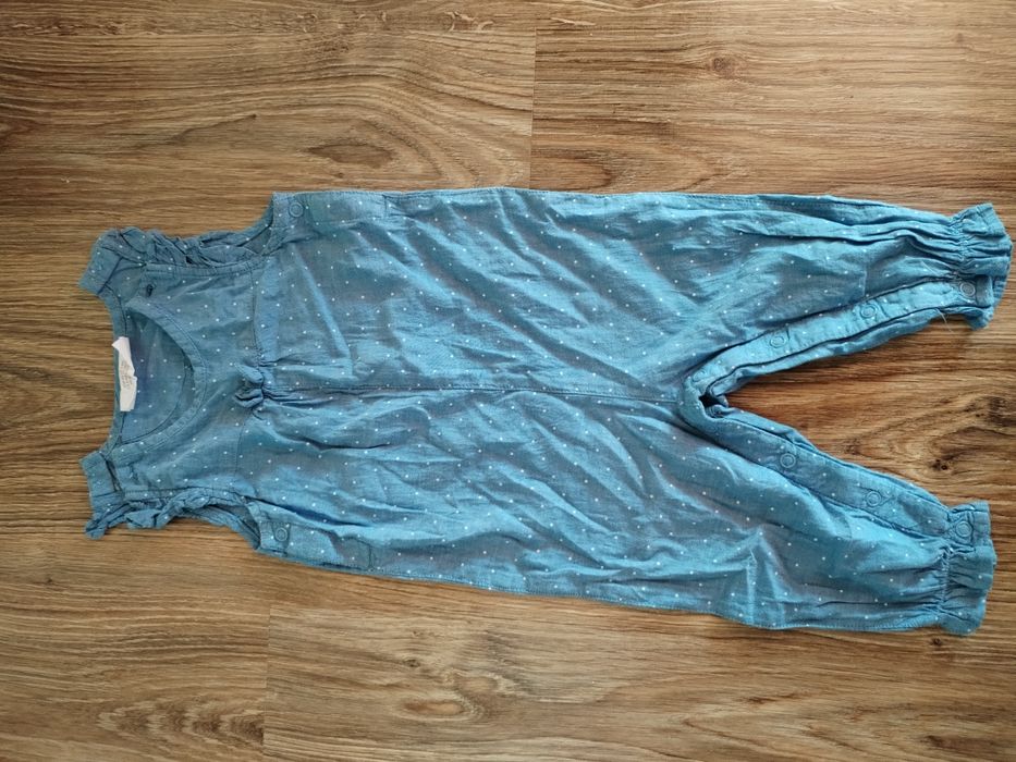 Diverse hăinuțe fetita