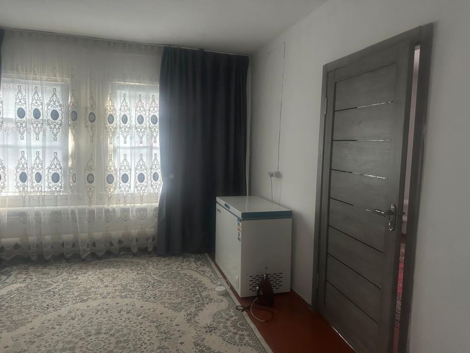 Продам дом с двумя участками