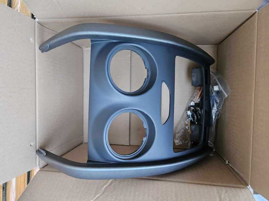 Магнитолла Рено дастер Оригинал