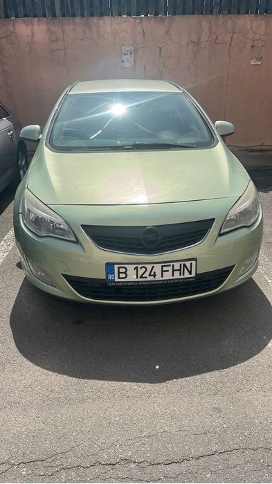 OPEL Astra 2012 — imagine 3