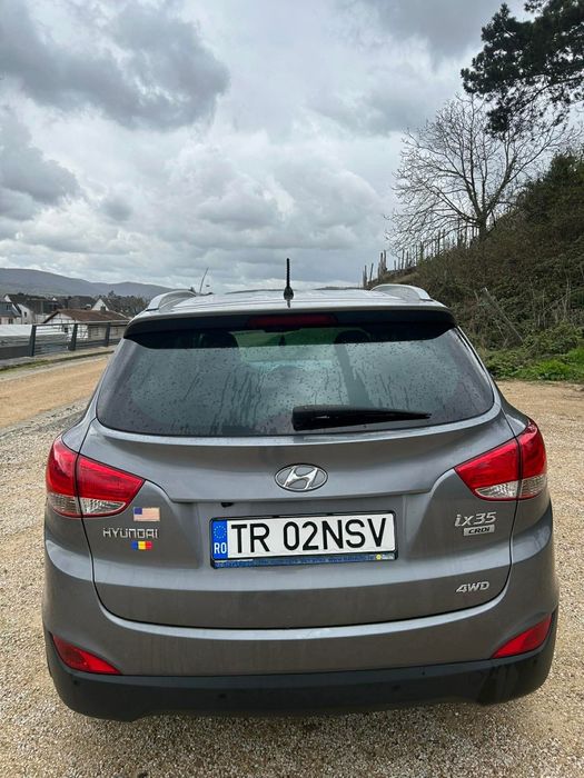 HYUNDAI ix35 2012 — imagine 2