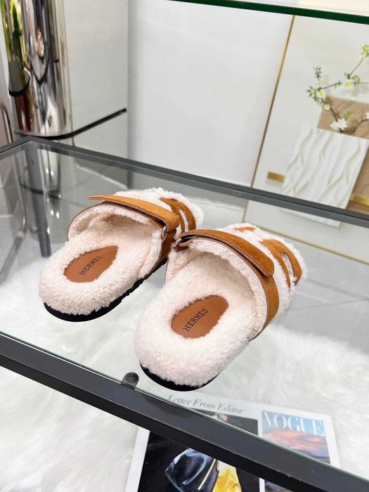 Aduc pe comanda Adidasi HERMES orice model