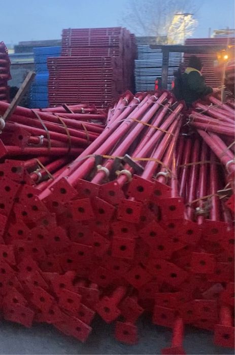 Продам струбцину 2м,3м,4м