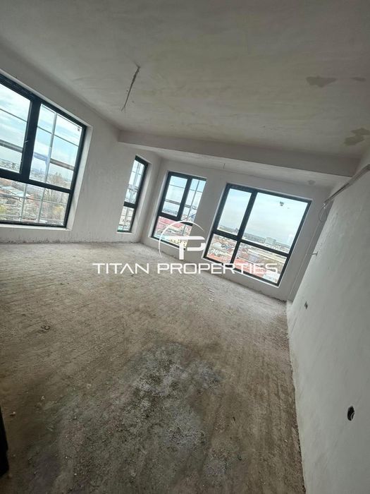 Продава се Тристаен апартамент в Пловдив, Гагарин - 112 кв.м за 797 €/кв.м - Снимка #2