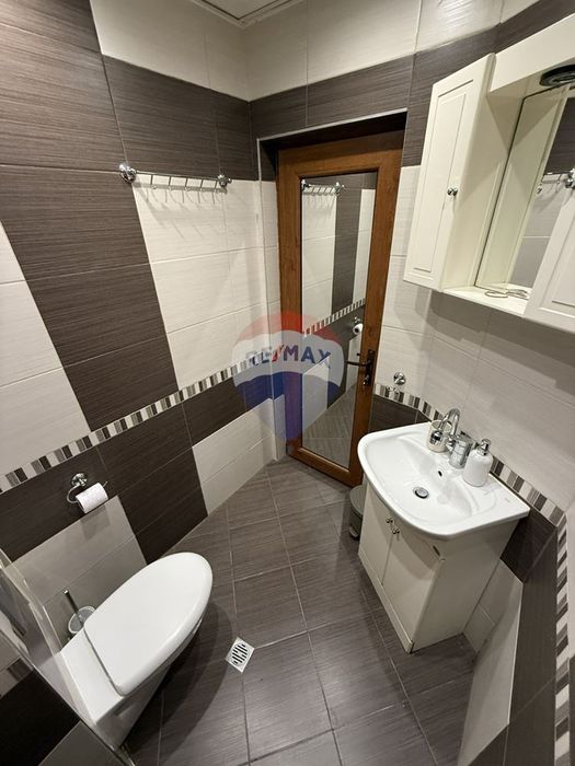 Дава се под наем Тристаен апартамент в Варна, Колхозен пазар - 60 кв.м за 510 € - Снимка #7