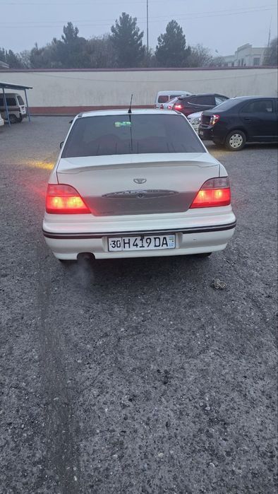 Нексия 1 сотилади