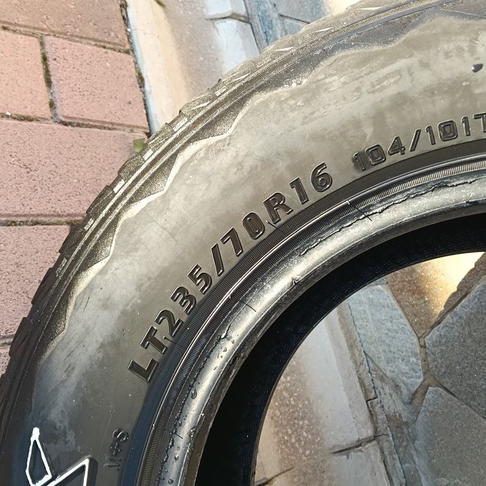 Резина Road X 235/70/R16