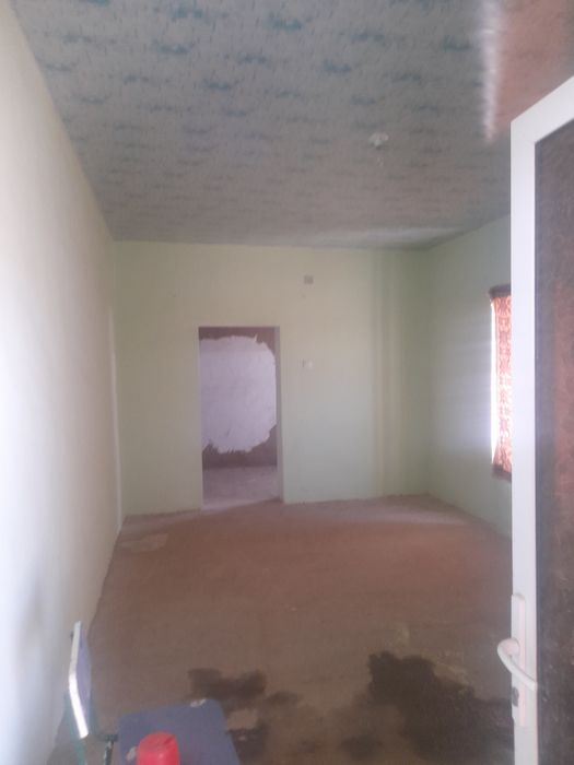 Xovli sotiladi  6 sotiqli