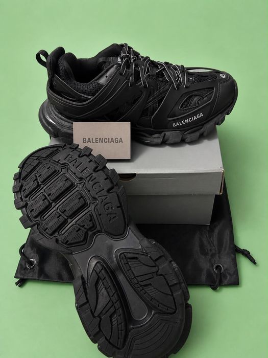 Balenciaga Track Triple Black