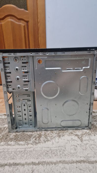 Офисный корпус для пк