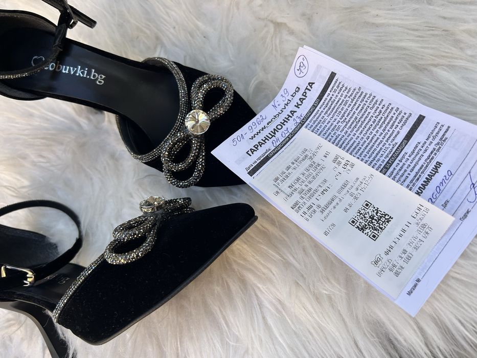 Дамски обувки