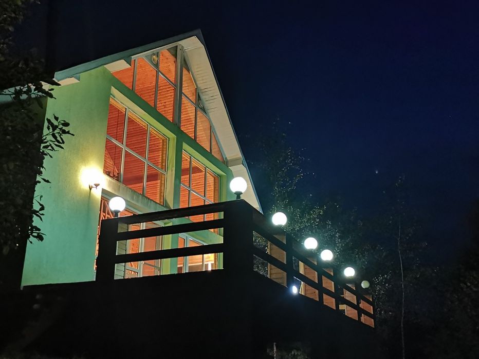 Cabana de închiriat la Coada Lacului Lesu, Bihor