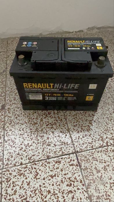 Продавам акумулатор