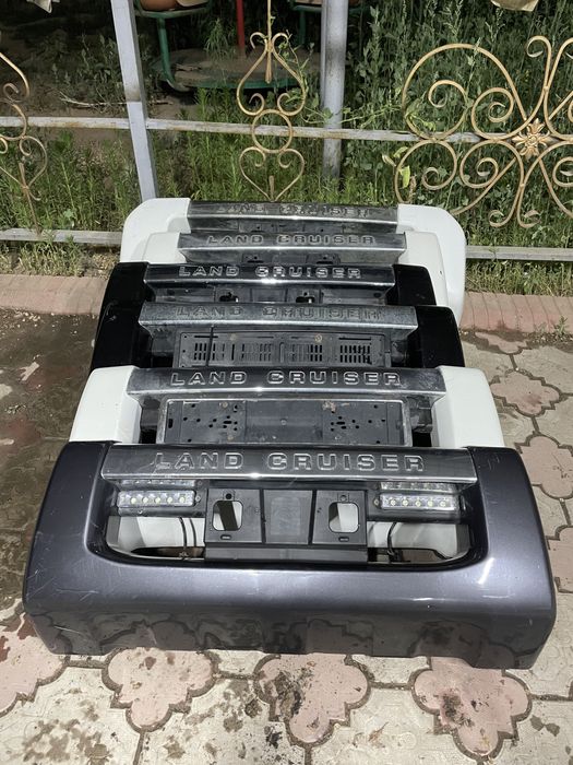 Накладка на бампер, губа land Cruiser