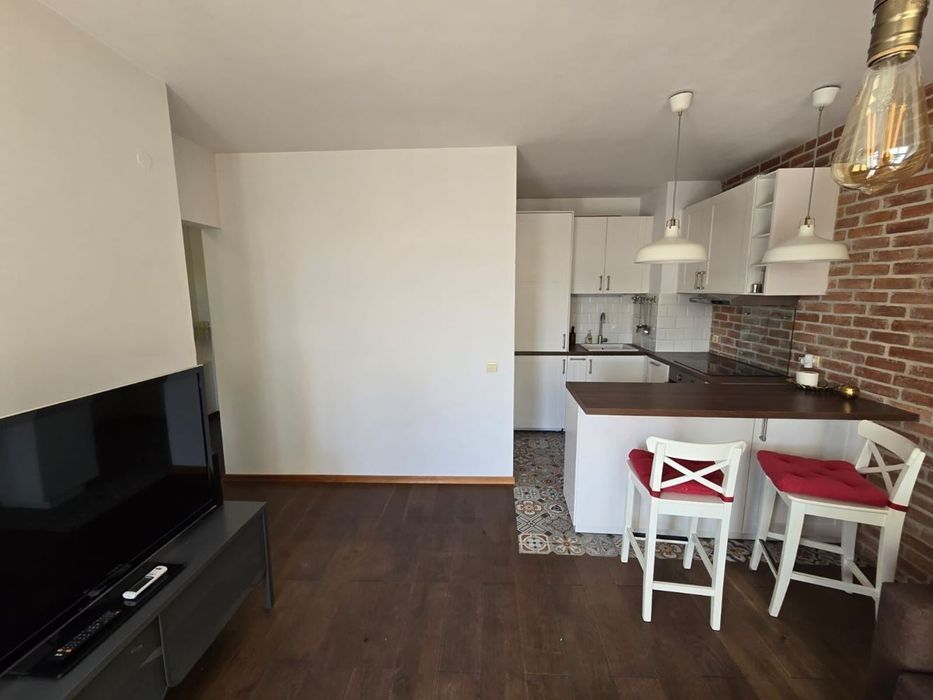 Продава се Двустаен апартамент в София, Център - 70 кв.м за 2113 €/кв.м - Снимка #1