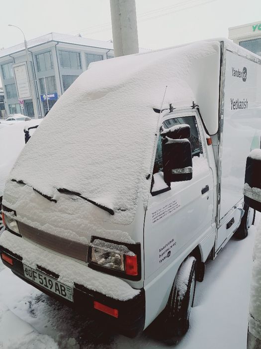 Labo sotiladi  yili 2024 metan-benzin