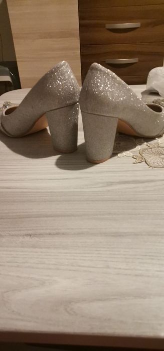 Официална бална рокля