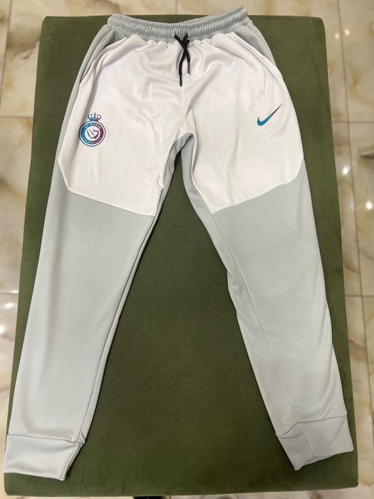 Nike tech fleece al nasir