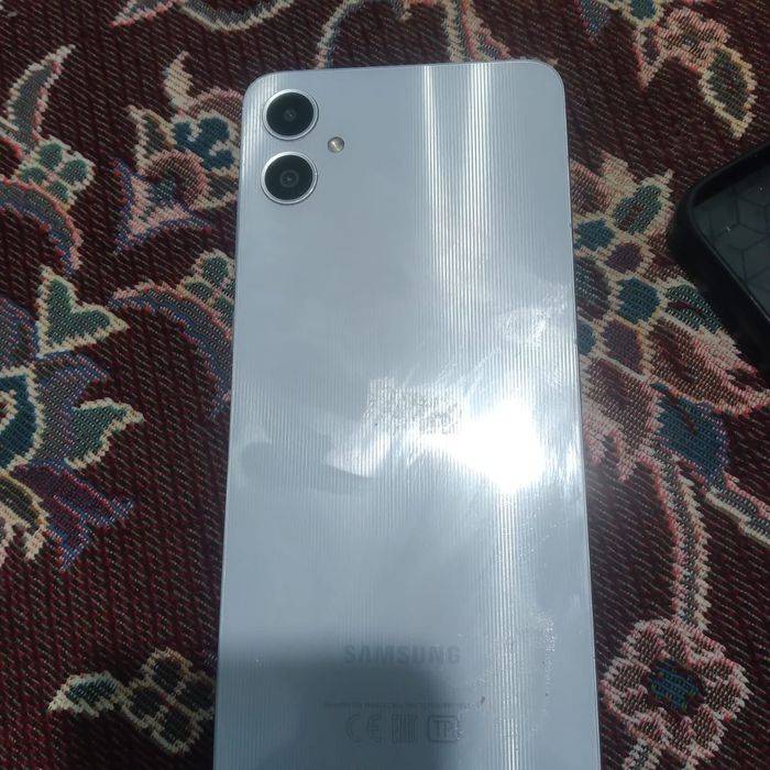 Телефон samsung A05