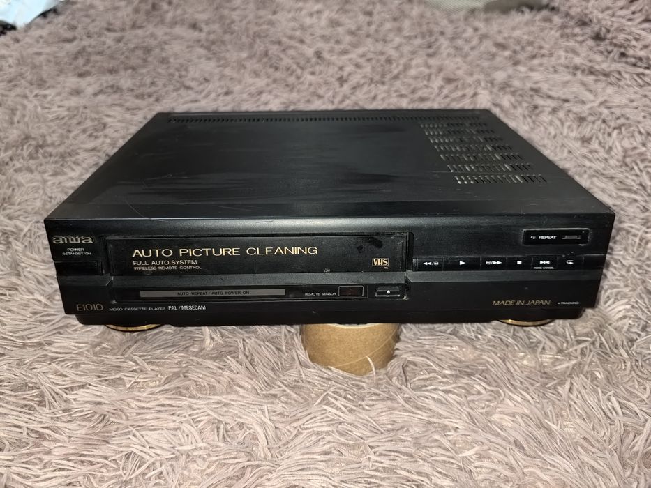 Видео Aiwa E1010 vhs