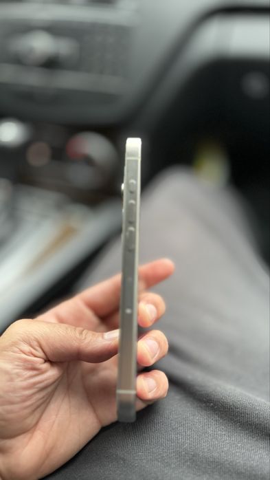 Iphone 15 pro 256 GB Възможен бартер за таблет