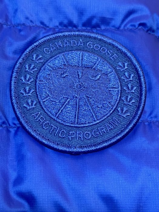 Canada Goose  geaca cu doua fete originala marime mare XXL Fuse Reversible Hoody