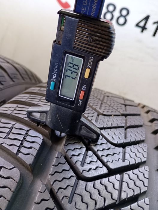 Почти нови 4бр.245/45/19 Pirelli SZ3 dot1817 RFT