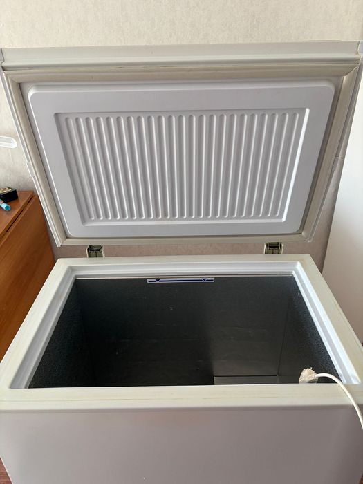 Морозильная камера Бирюса