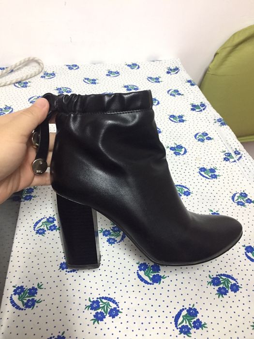 Күздік таза кожа ботинка сатылады!