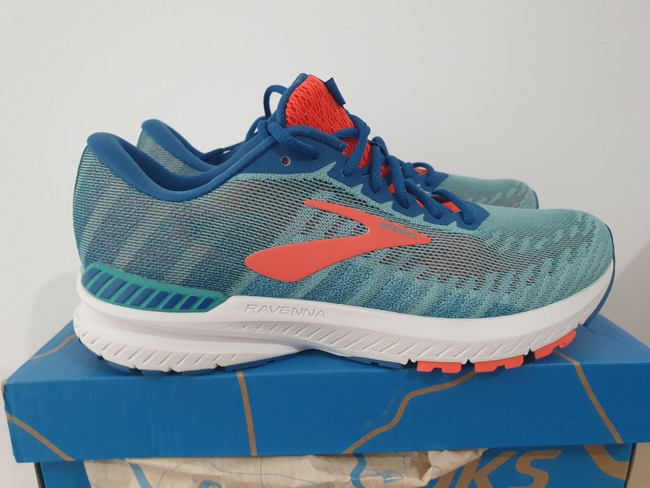 Маратонки за бягане Brooks Ravenna 10