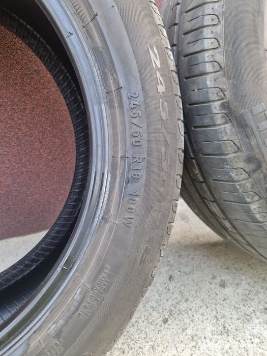 Vand 4 anvelope Pirelli 245/50 R18 de vara