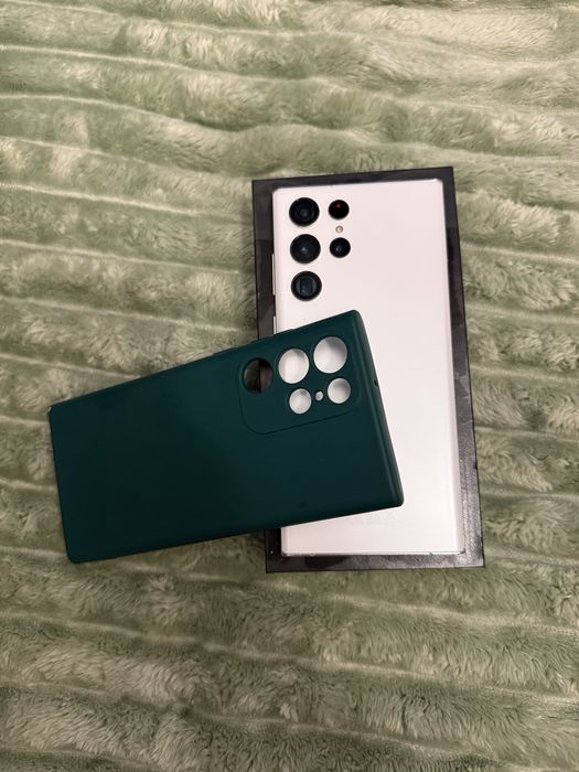 Samsung Galaxy S22 Ultra – ecran spart, touch funcțional,