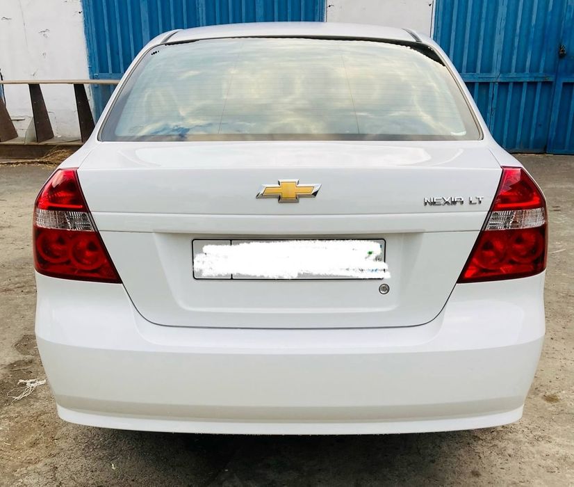 Nexia 3 ikkinchi poz mashina ideal holatda akuratniy haydalgan