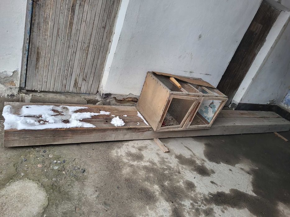 Тахта устунлар сотилади