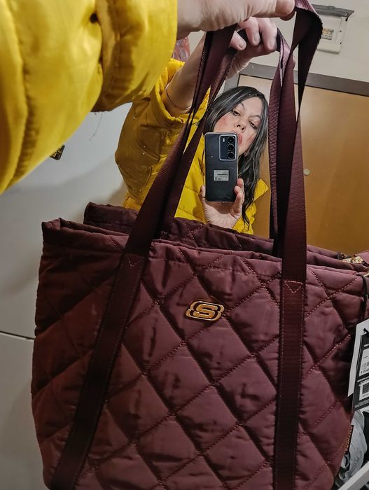 Дамска чанта Skechers. Нова