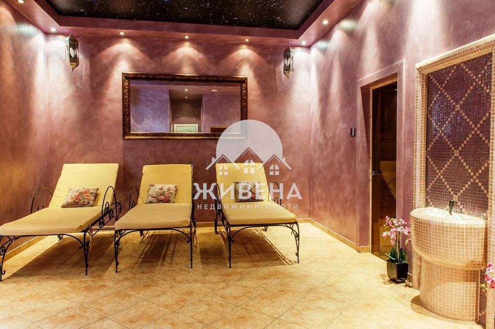 Продава 4-стаен мезонет, к.к. Слънчев бряг, ЧП: 135 кв.м