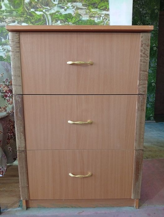 Компактный комод для вещей